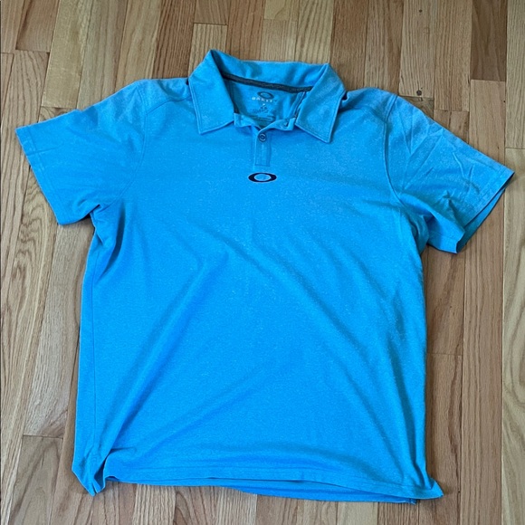 Oakley Men's Light Blue Polo Shirt - Picture 1 of 9